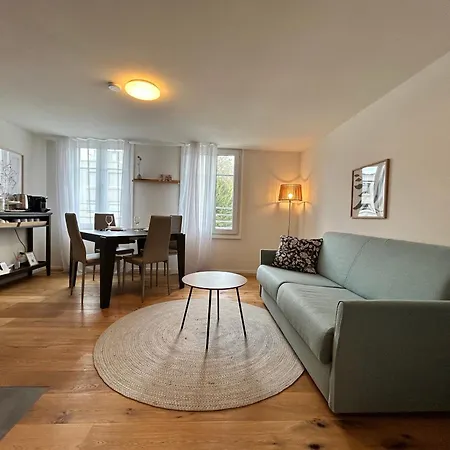 Klara 1031 - Olma, Spital, Uni St- Gallen St. Gallen