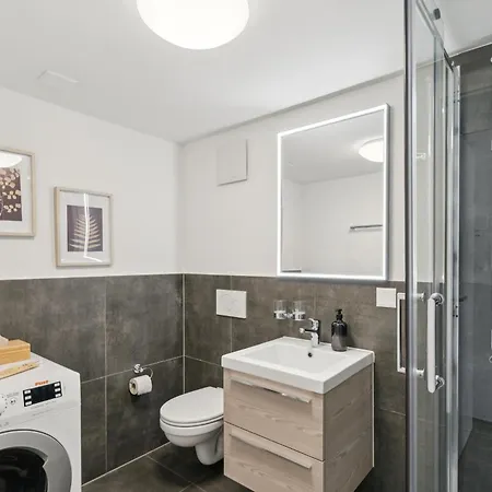 Klara 1031 - Olma, Spital, Uni St- Gallen *